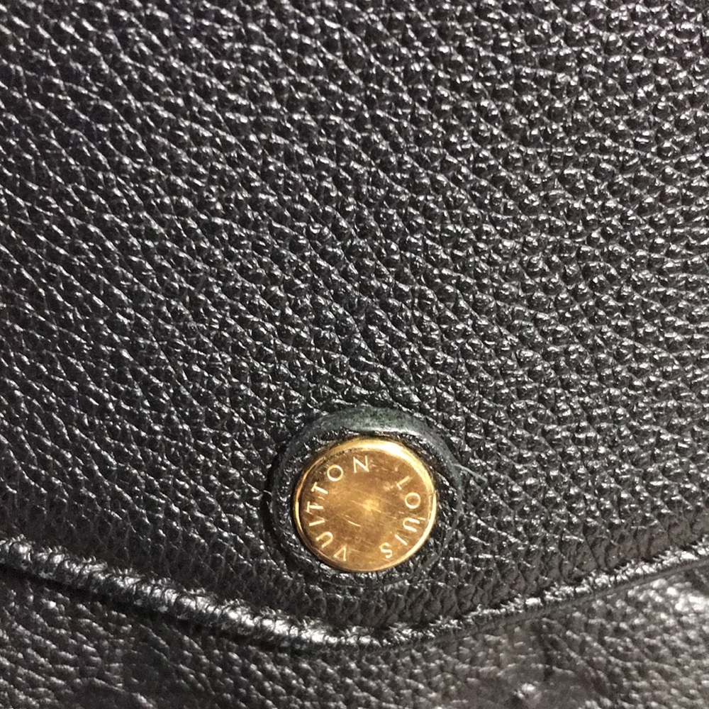 💎🌟  BEAUTIFUL 🌟💎CROSSBODY RETIRED LEATHER EMPREINTE FLAP LOUIS VUITTON - Picture 9 of 13